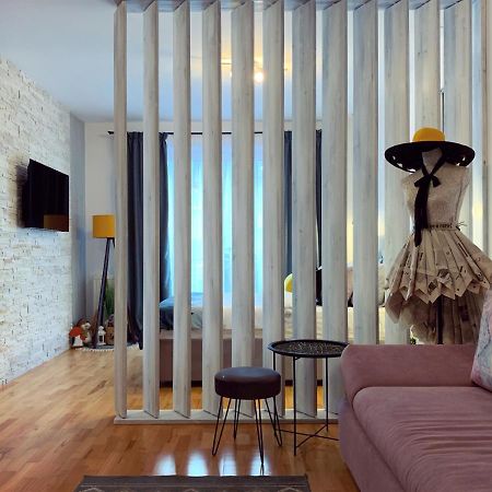 Апартаменты Modern Studio2 Брашов Экстерьер фото